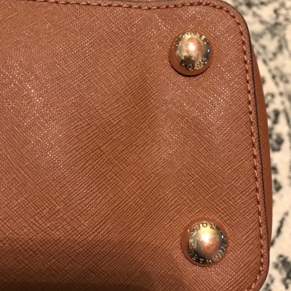 Michael Kors Large Jet Set Leather Tote - Picture 4 of 4